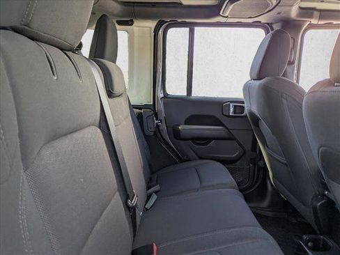 Used 2019 Jeep Wrangler Unlimited Sahara w/ Safety Group image 19