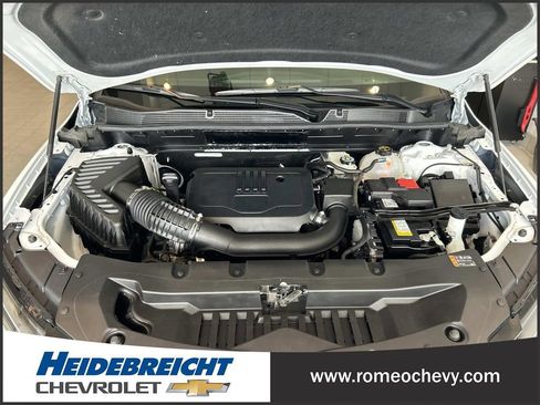 Used 2024 Chevrolet Blazer LT w/ LPO, Floor Liner Package FWD image 9