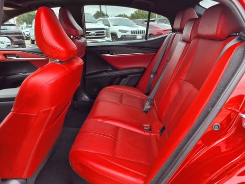 Used 2025 Toyota Camry XSE w/ Premium Package FWD image 21