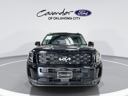 Used 2022 Kia Telluride EX w/ EX Premium Package AWD/4WD image 3