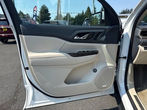 Used 2023 GMC Acadia Denali AWD/4WD image 26