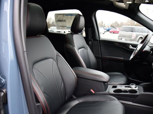 Used 2026 Ford Escape ST-Line Elite w/ Premium Technology Package image 16