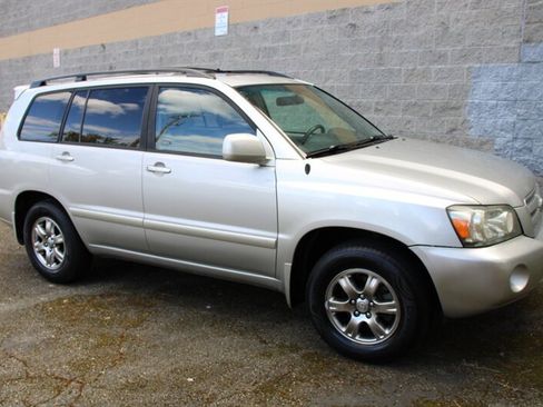 Used 2007 Toyota Highlander 2WD V6 image 2