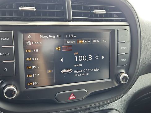 Used 2023 Kia Soul LX FWD image 22