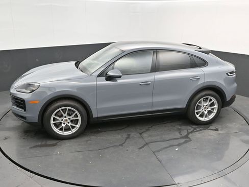 New 2026 Porsche Cayenne Coupe image 36