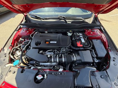 Used 2019 Honda Accord Sport image 26