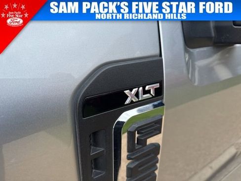 Used 2024 Ford F250 XLT w/ FX4 Off-Road Package image 4