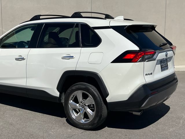 Used 2021 Toyota RAV4 Limited AWD/4WD image 7