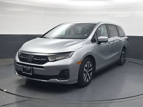 Used 2025 Honda Odyssey EX-L image 8