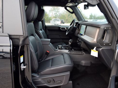 New 2026 Ford Bronco Outer Banks image 23