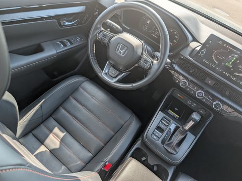 Used 2023 Honda CR-V Sport Touring image 9