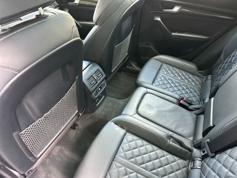 Used 2023 Audi SQ5 Premium Plus w/ Premium Plus Package AWD/4WD image 4
