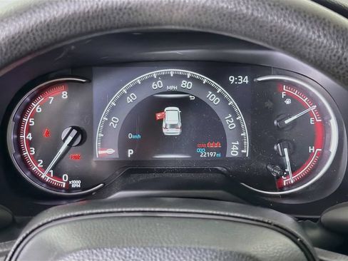 Used 2023 Toyota RAV4 LE FWD image 14
