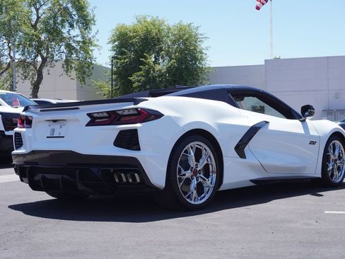 Certified 2024 Chevrolet Corvette Stingray Preferred Conv w/ 2LT RWD image 5