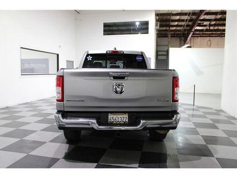 Used 2019 RAM 1500 Big Horn image 5