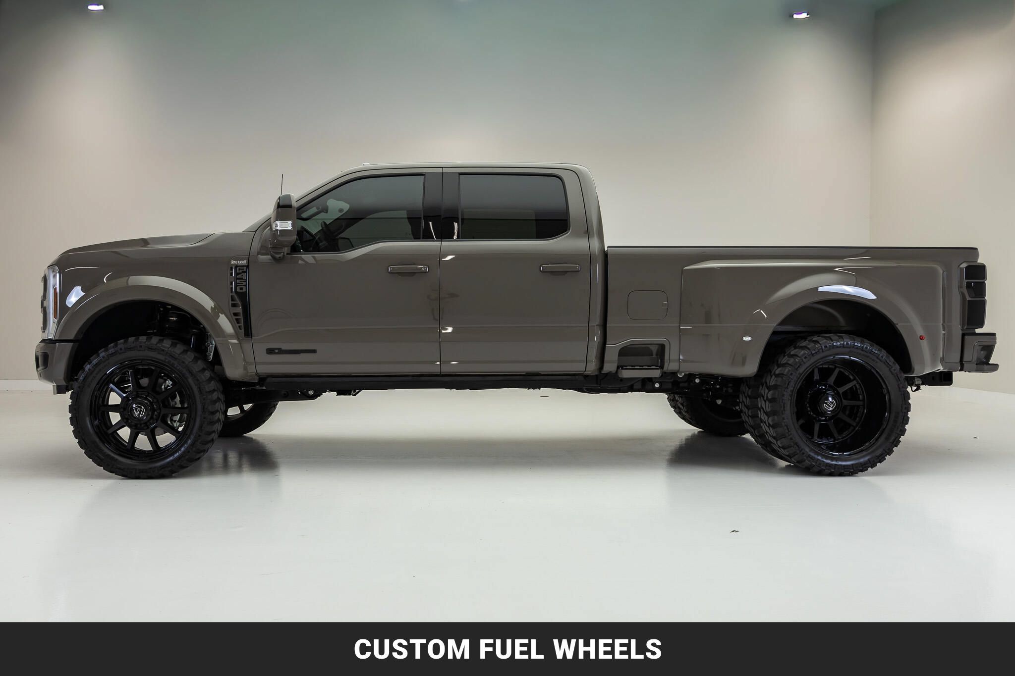 Used 2026 Ford F450 King Ranch w/ Chrome Package AWD/4WD image 5