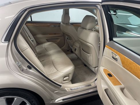 Used 2005 Toyota Avalon XLS image 19