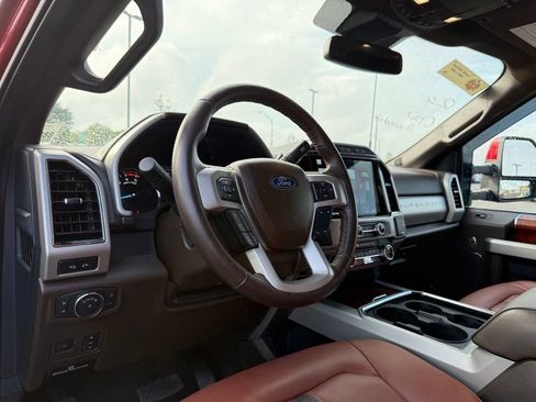 Used 2022 Ford F250 King Ranch w/ King Ranch Ultimate Package AWD/4WD image 11