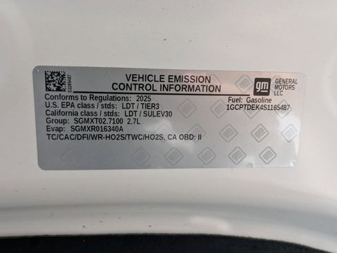 Used 2025 Chevrolet Colorado Z71 w/ Midnight Edition image 23