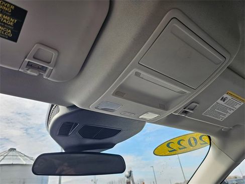 Used 2022 Ford Escape SE image 26