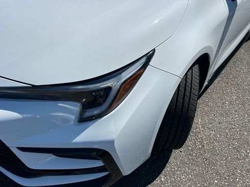 Certified 2025 Toyota Corolla SE w/ SE Premium Package FWD image 3