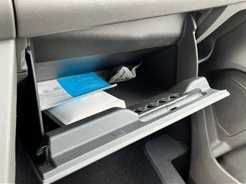 Used 2024 Ford Transit 350 XLT image 34