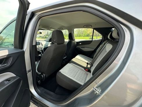 Used 2023 Chevrolet Equinox LS w/ Driver Confidence II Package image 18