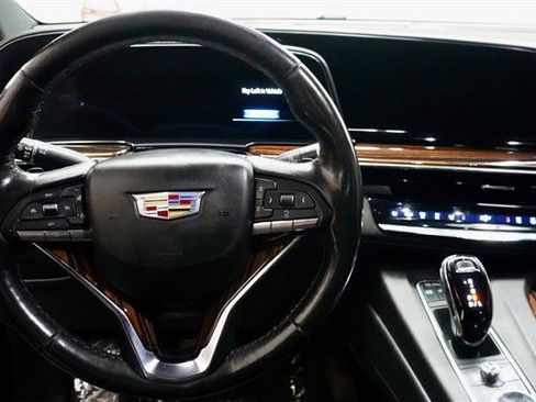 Used 2022 Cadillac Escalade ESV Premium Luxury AWD/4WD image 14