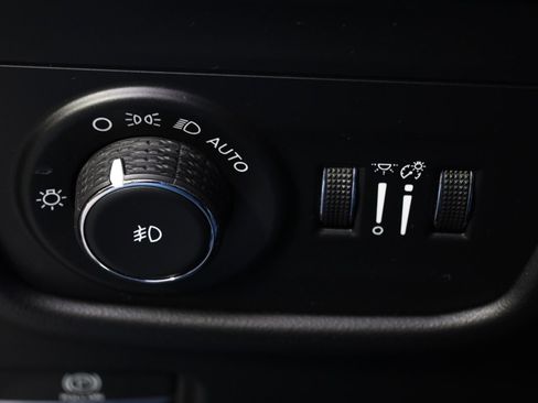 Used 2023 Jeep Grand Cherokee L Summit image 26