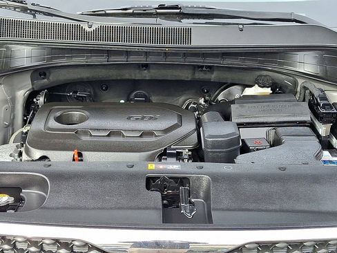 Used 2017 Kia Sorento LX image 28