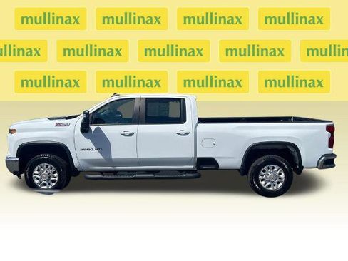 Used 2024 Chevrolet Silverado 3500 LT w/ Convenience Package AWD/4WD image 12