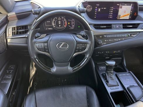 Used 2019 Lexus ES 350 image 12
