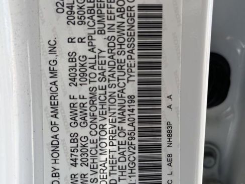 Used 2020 Honda Accord Touring image 11