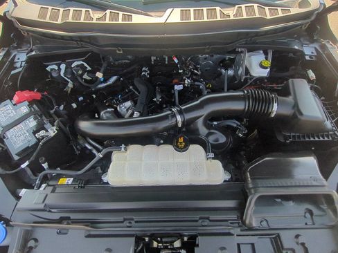 Used 2025 Ford F150 Platinum AWD/4WD image 54