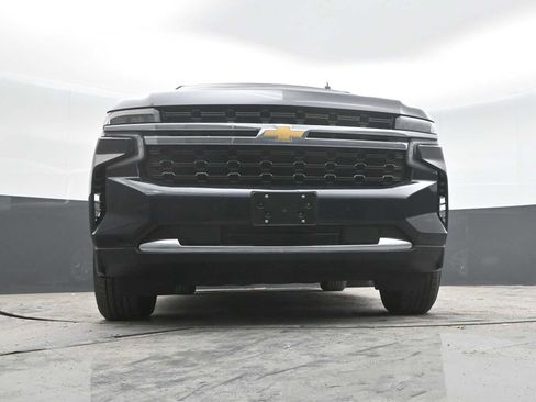Used 2022 Chevrolet Suburban LS AWD/4WD image 43