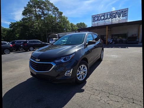Used 2021 Chevrolet Equinox LS w/ LS Convenience Package image 23