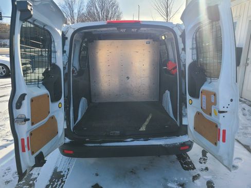 Used 2014 Ford Transit Connect XLT image 8
