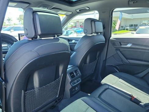 Used 2022 Audi SQ5 Premium AWD/4WD image 14