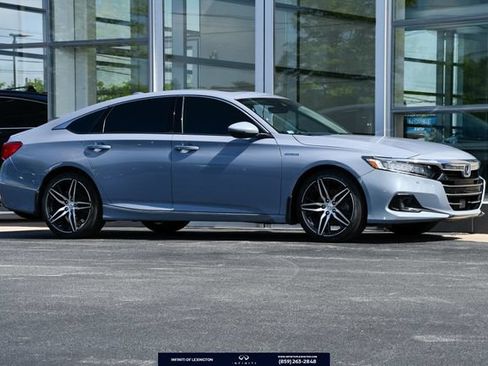 Used 2022 Honda Accord Touring image 1