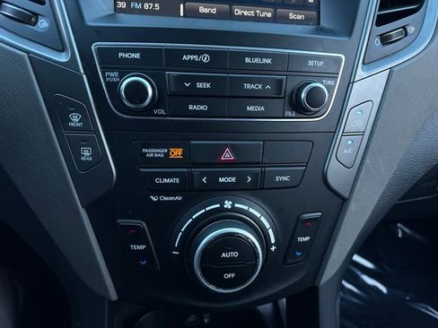 Used 2017 Hyundai Santa Fe Sport image 25