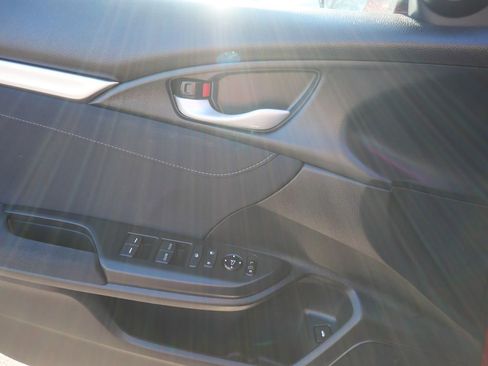 Used 2016 Honda Civic EX image 14