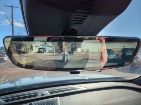 Used 2024 Chevrolet Traverse Z71 w/ Enhanced Driving Package image 38