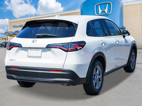 New 2027 Honda HR-V LX image 4