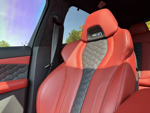 Used 2022 BMW X6 M w/ Competition Package AWD/4WD image 24