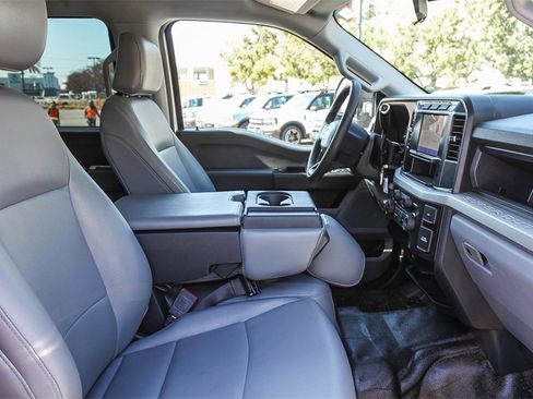 Used 2023 Ford F250 XL w/ XL Chrome Package image 21