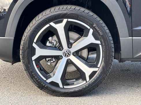 New 2026 Volkswagen Taos SEL AWD/4WD image 24