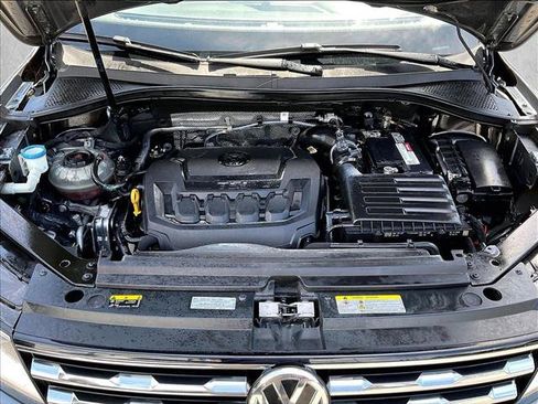 Used 2021 Volkswagen Tiguan S FWD image 11