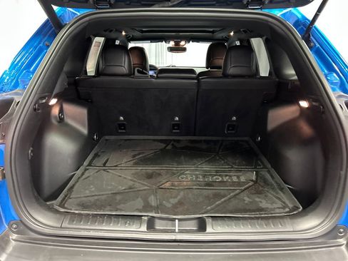 Used 2021 Jeep Cherokee Latitude Lux 80th Anniv w/ Quick Order Package 26U 80TH image 25