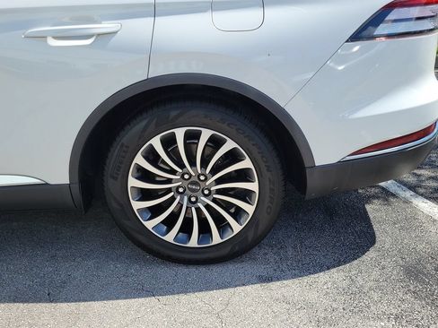 Certified 2021 Lincoln Aviator Reserve w/ Elements Package Plus RWD image 5