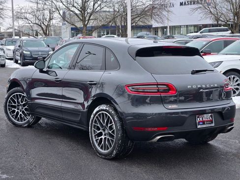 Used 2018 Porsche Macan image 14